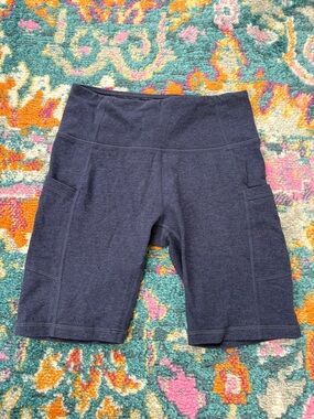 High-Waist Navy Women's Active Bike Shorts with Side Pockets